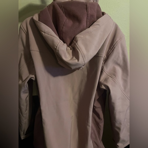 Coat - Picture 4 of 4